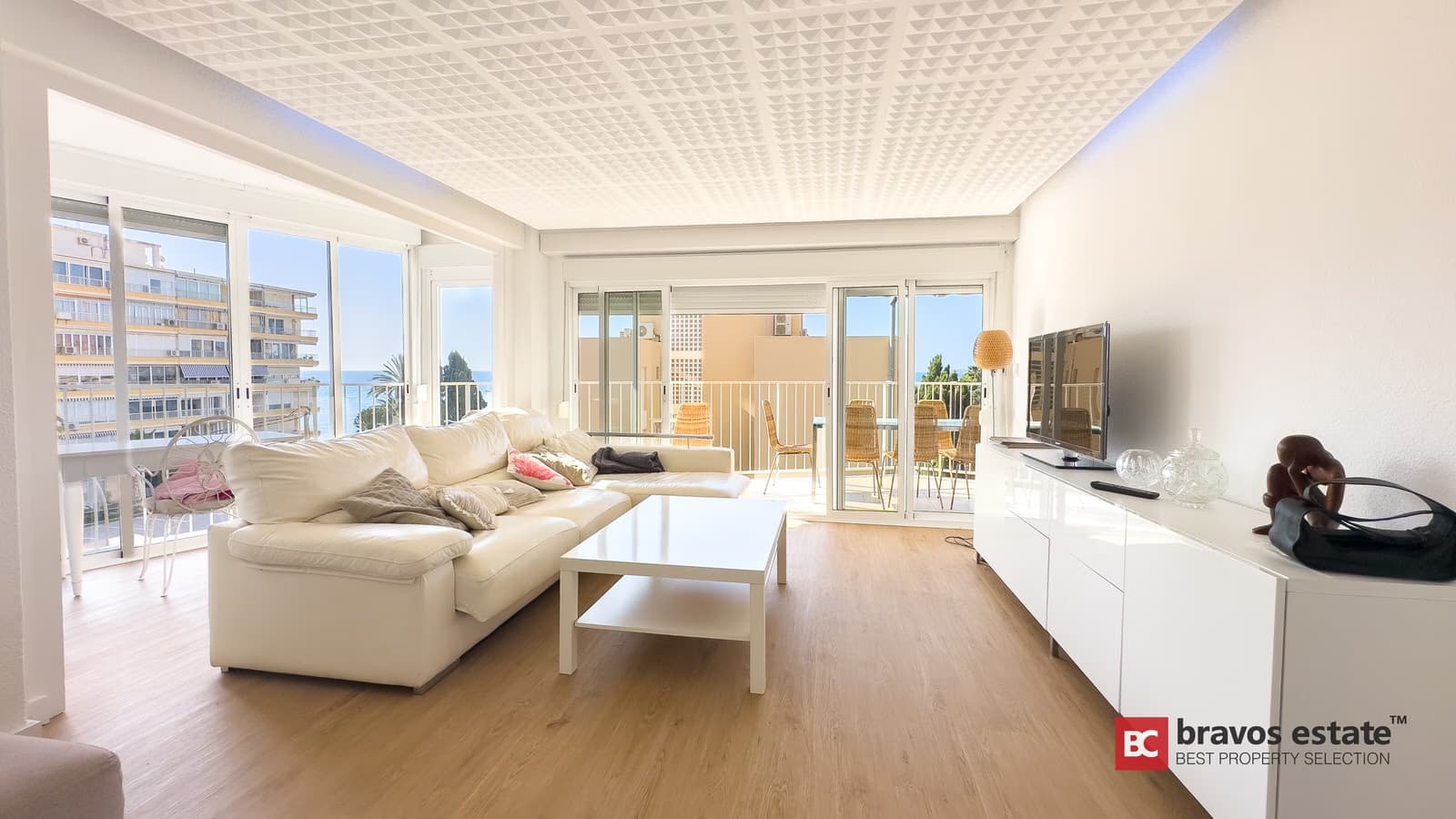 Апартаменты у моря, 4 спальни в Эль Кампельо 1