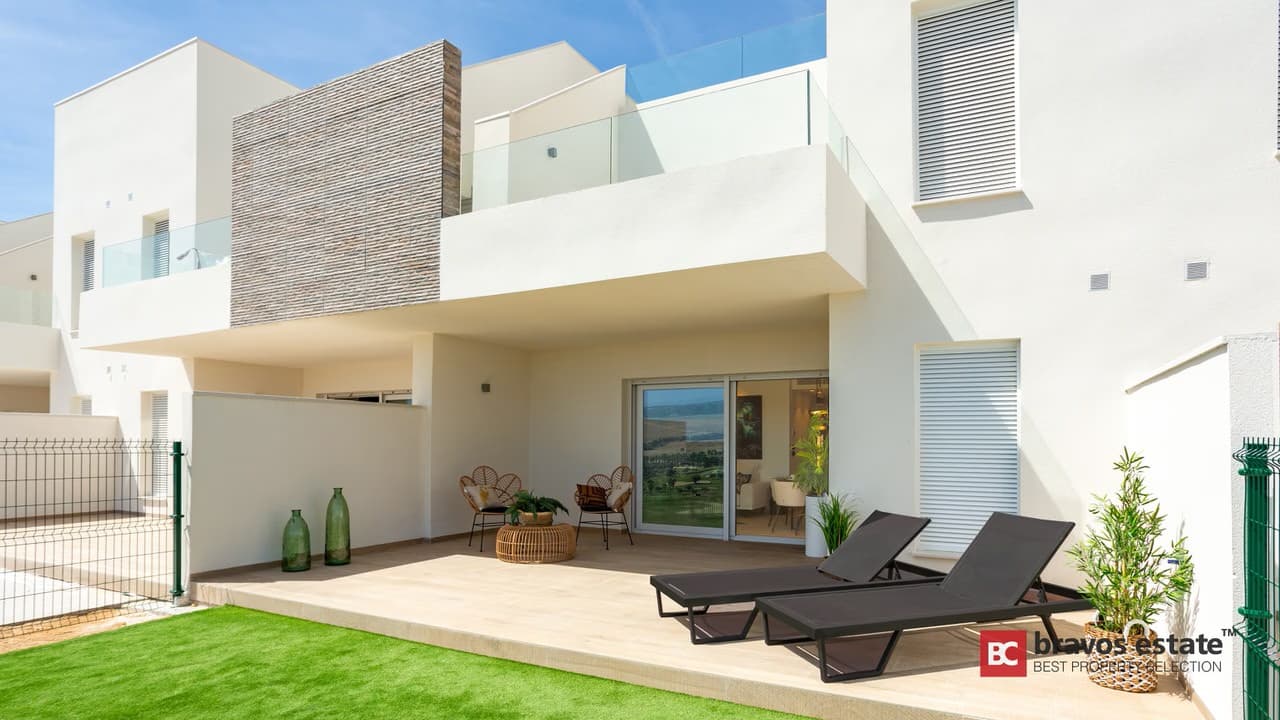 Новые апартаменты, 2 спальни в Альгорфа 1