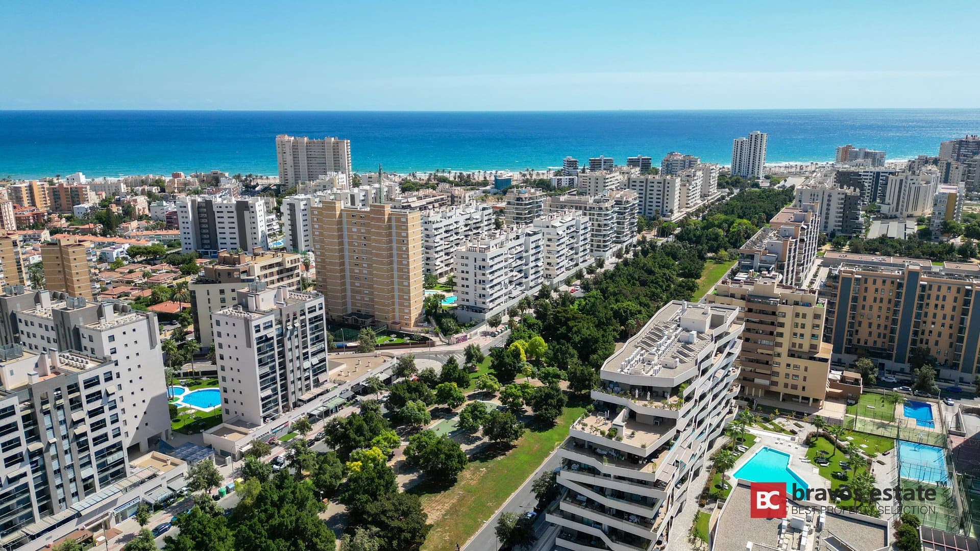 Апартаменты рядом с морем, 3 спальни в Плайя-де-Сан-Хуан 1