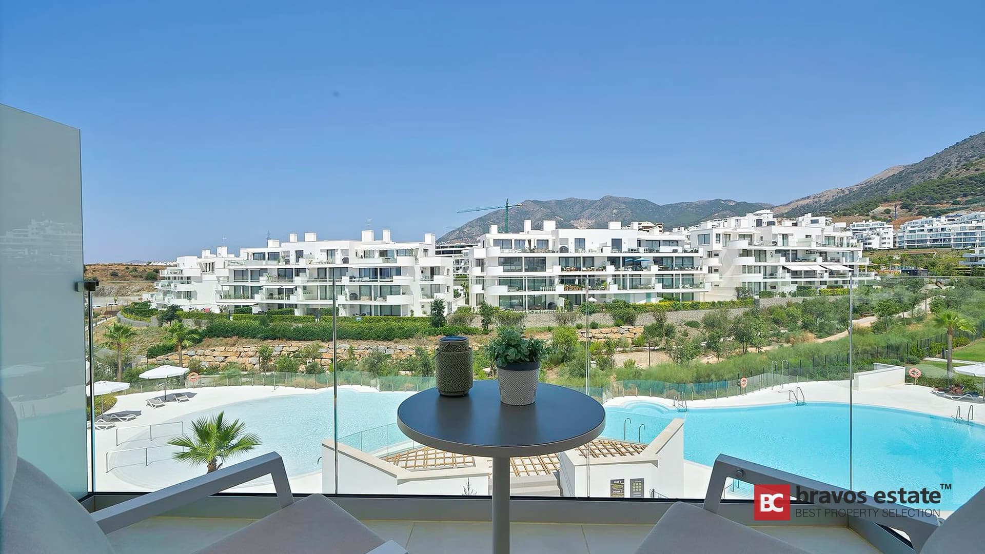 Современные апартаменты, 2 спальни в Марбелье 1