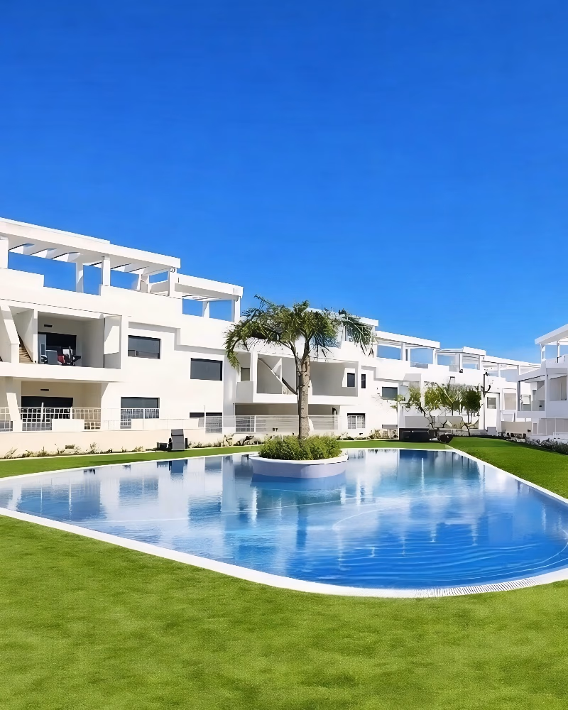 Spacious 2-Bedroom Bungalow in Torrevieja