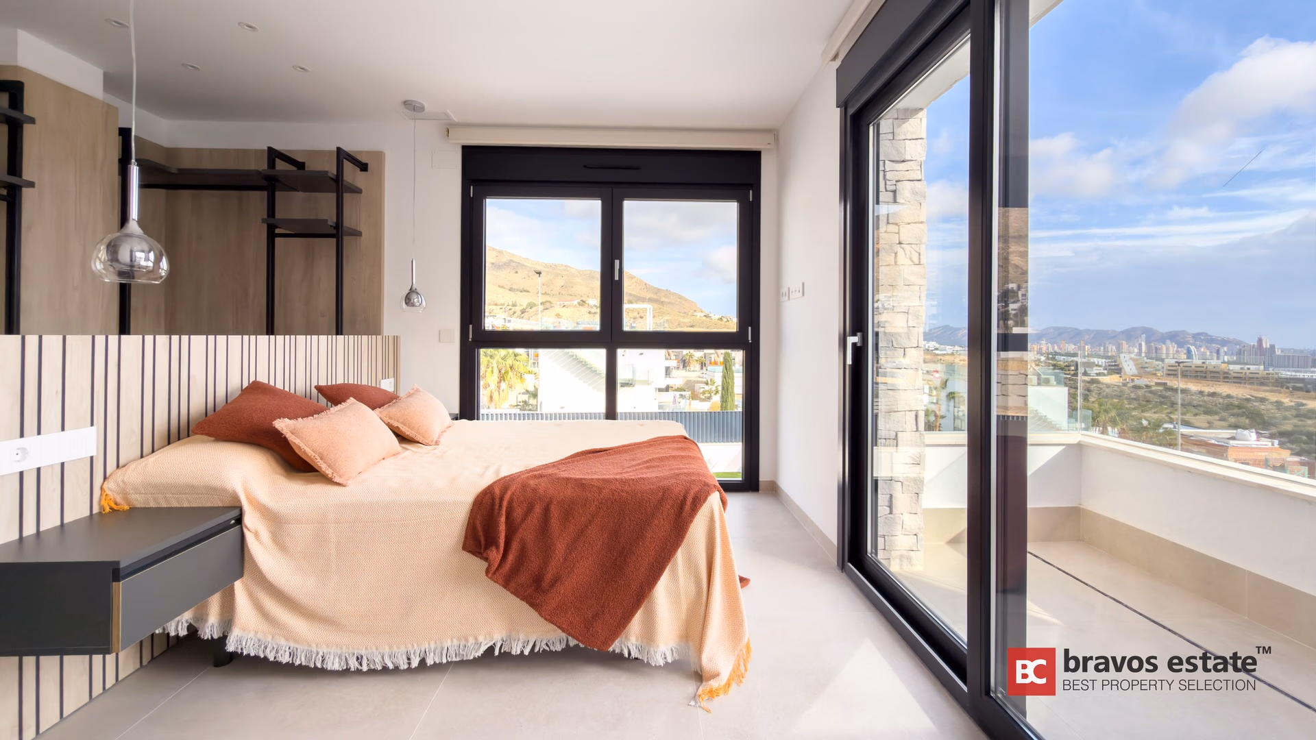 Spacious 4-Bedroom Villa in Finestrat - 15