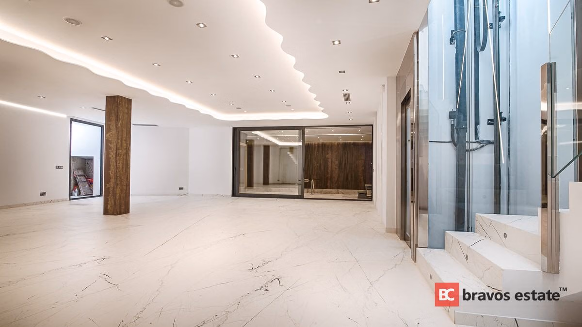Luxury 4-Bedroom Villa in Benissa · 496 m² - 17