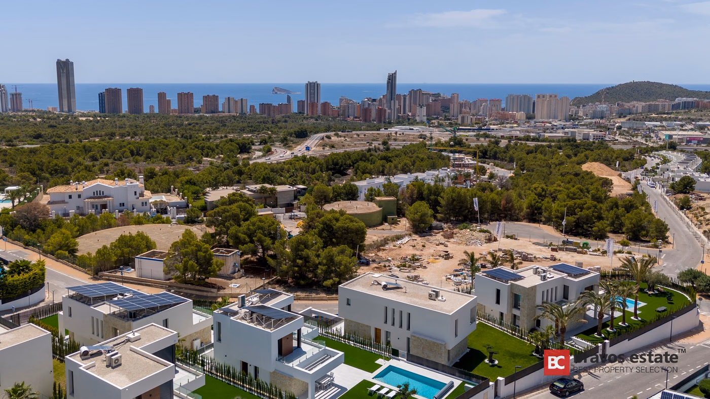 Villa Espaciosa de 4 Dormitorios en Finestrat - 18