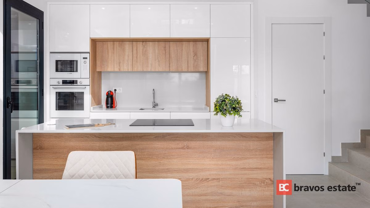 New Build 3-Bedroom Villa in Torrevieja · 213 m² - 8