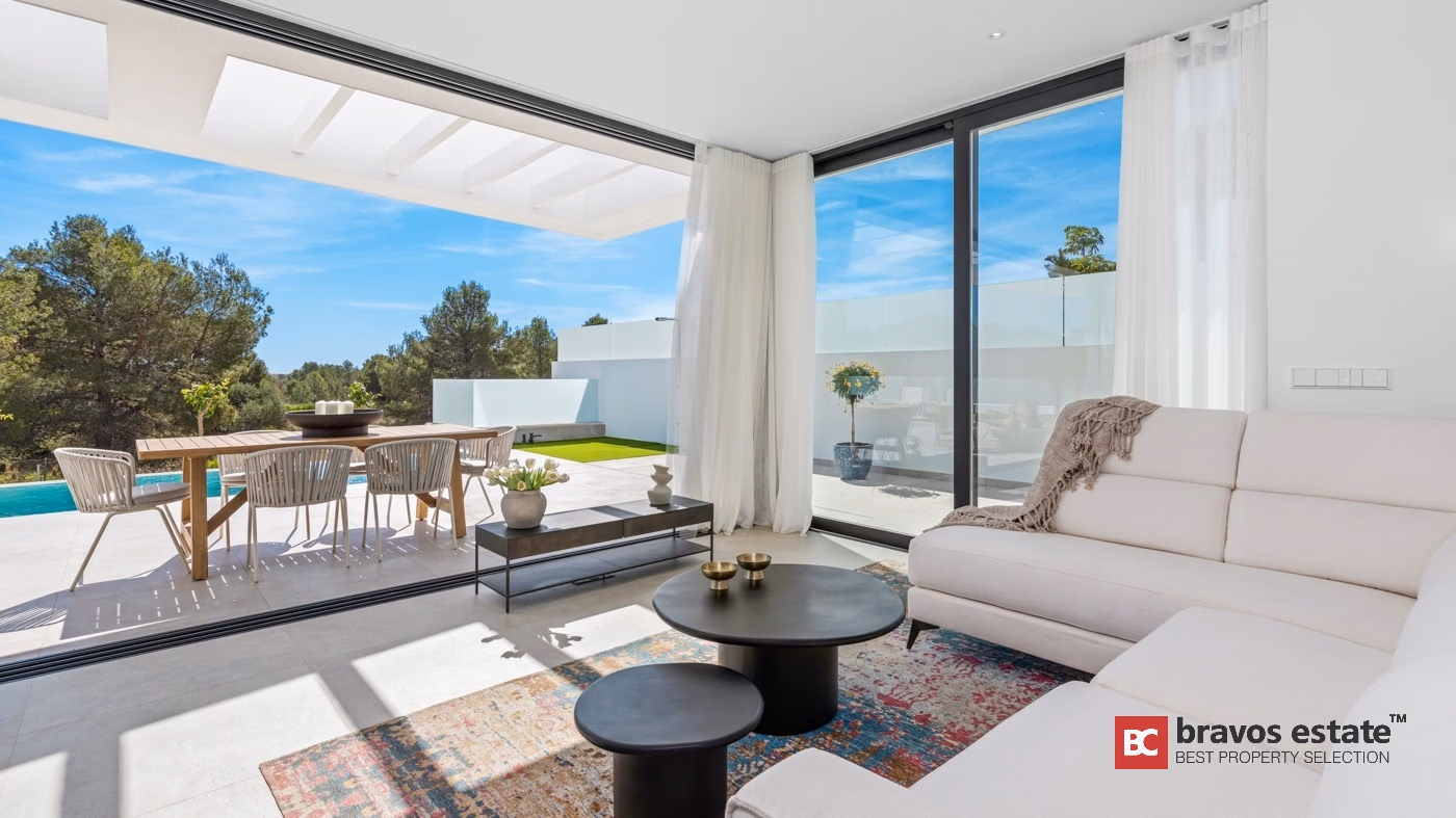 Villa with 140 m² Basement and Solar Power in La Nucía - 15
