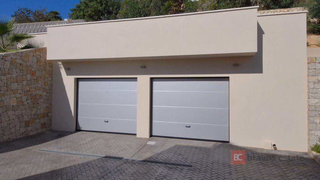 Luxury 4-Bedroom Villa in Moraira · 560 m² - 1