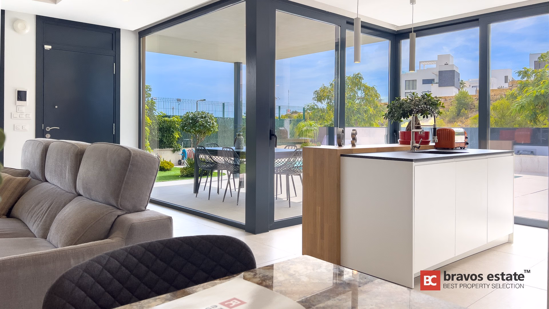 Villa Espaciosa de 3 Dormitorios en Finestrat - 21