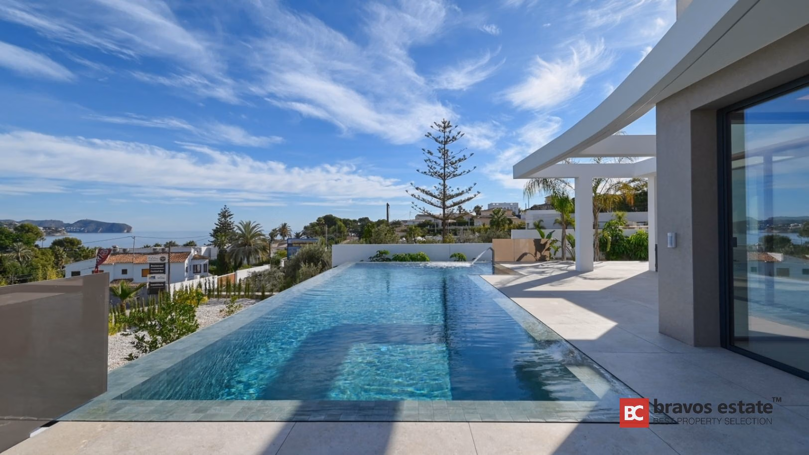 Вилла у моря, 4 спальни в Бениссе 1