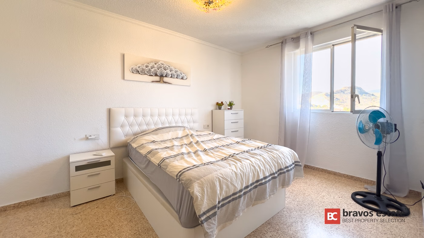Apartamento Cerca del Mar de 3 Dormitorios en Villajoyosa · 108 m² - 14
