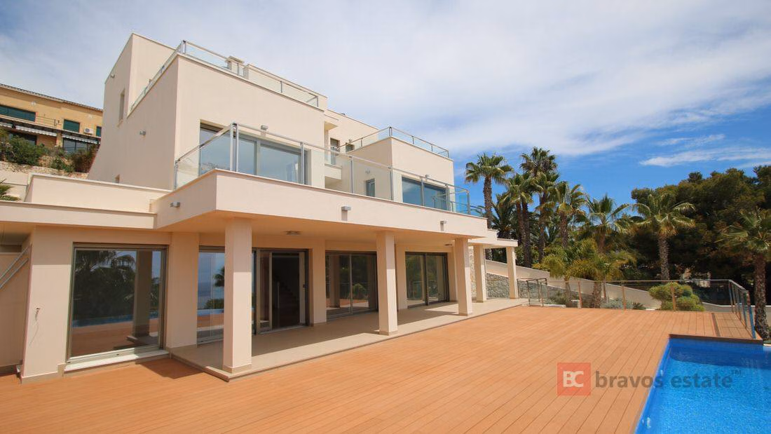 Luxury 4-Bedroom Villa in Moraira · 560 m² - 5