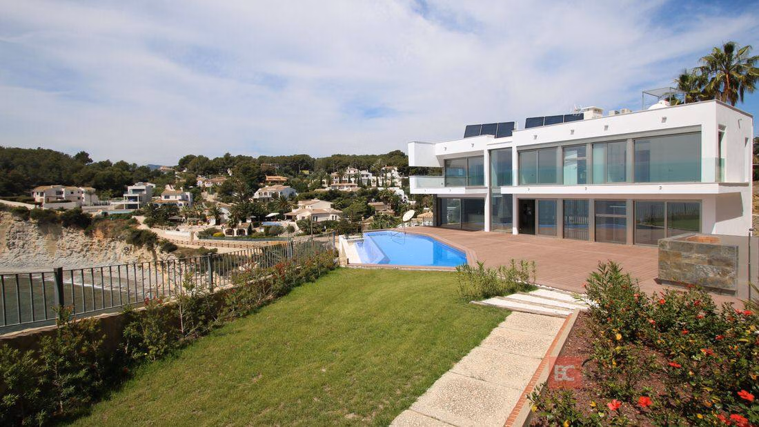 Villa Frente al Mar de 4 Dormitorios en Benissa - 17