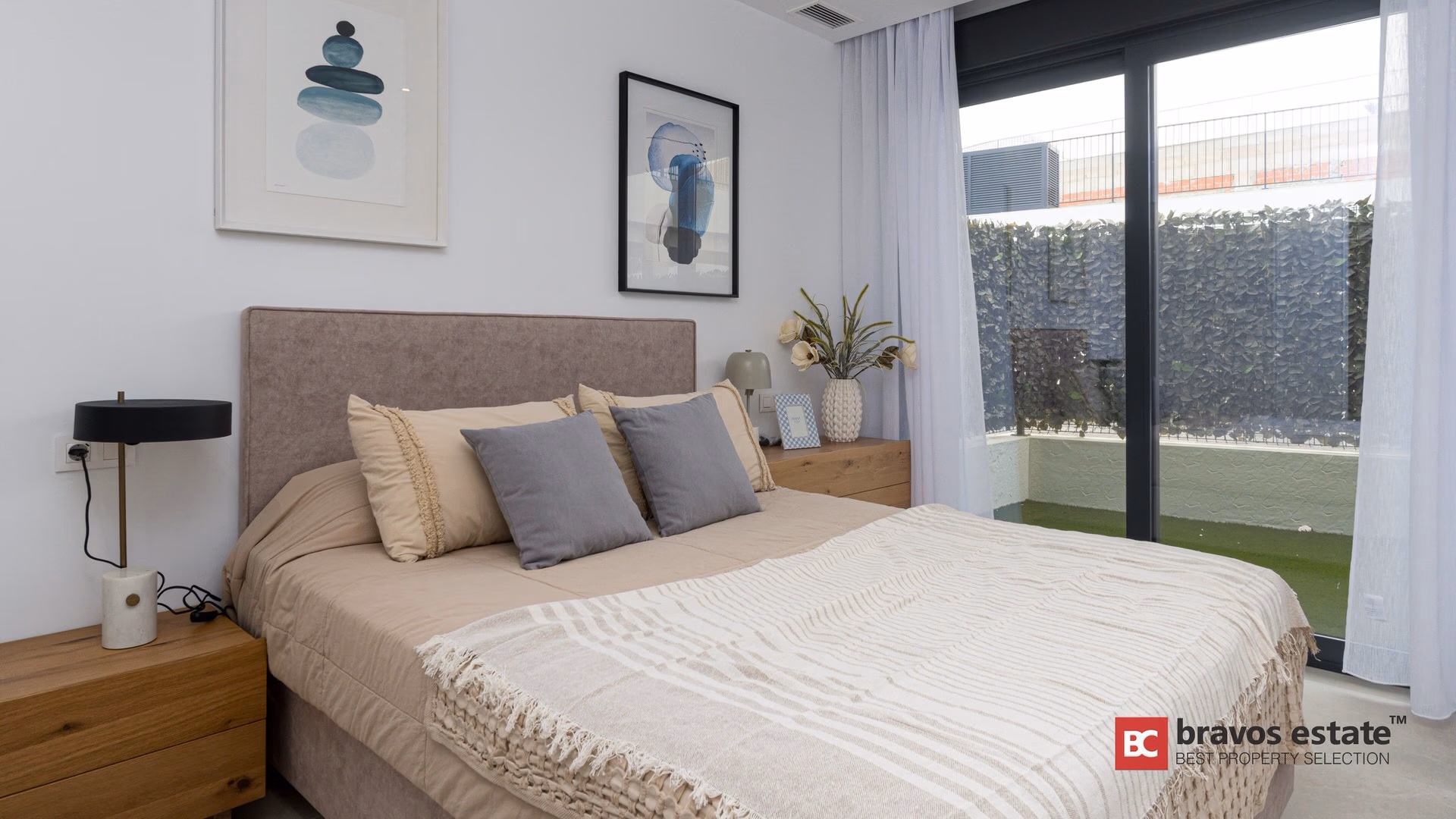 Apartamento de 3 Dormitorios con Vistas al Mar y al Skyline, Finestrat - 13