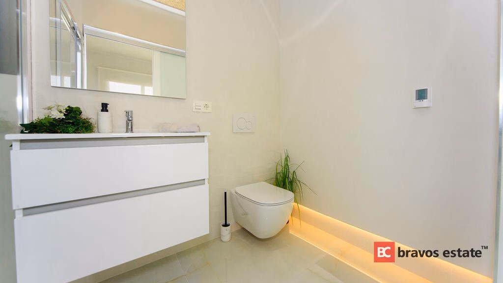 New Build 3-Bedroom Villa in Cabo Roig · 193 m² - 11