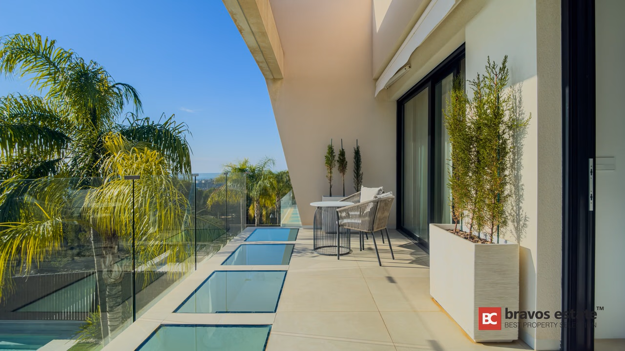 Spacious 3-Bedroom Villa in Finestrat - 23