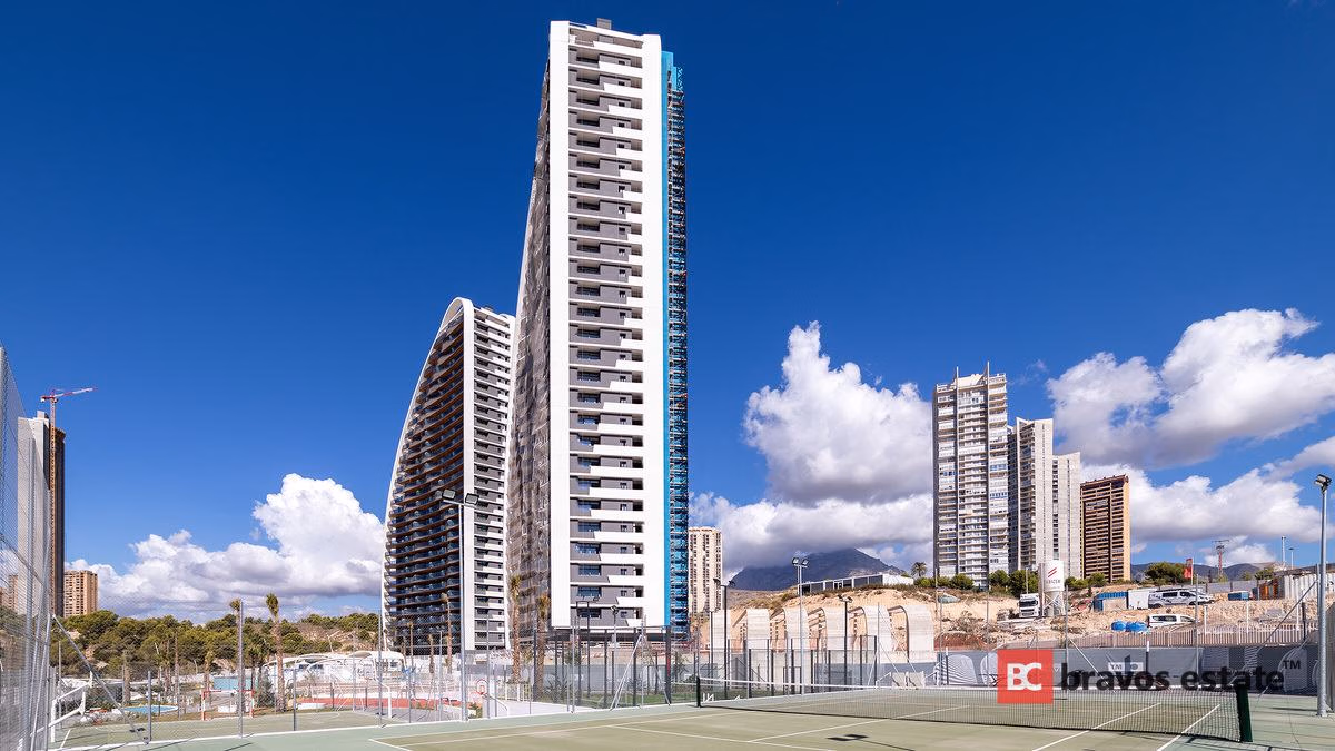 Seafront 2-Bedroom Apartment in Benidorm · Ref 1600 - 7