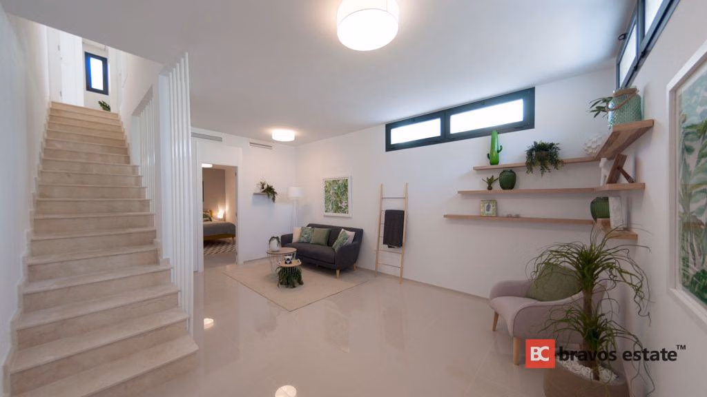 Bungalow Espacioso de 3 Dormitorios en Ciudad Quesada - 2