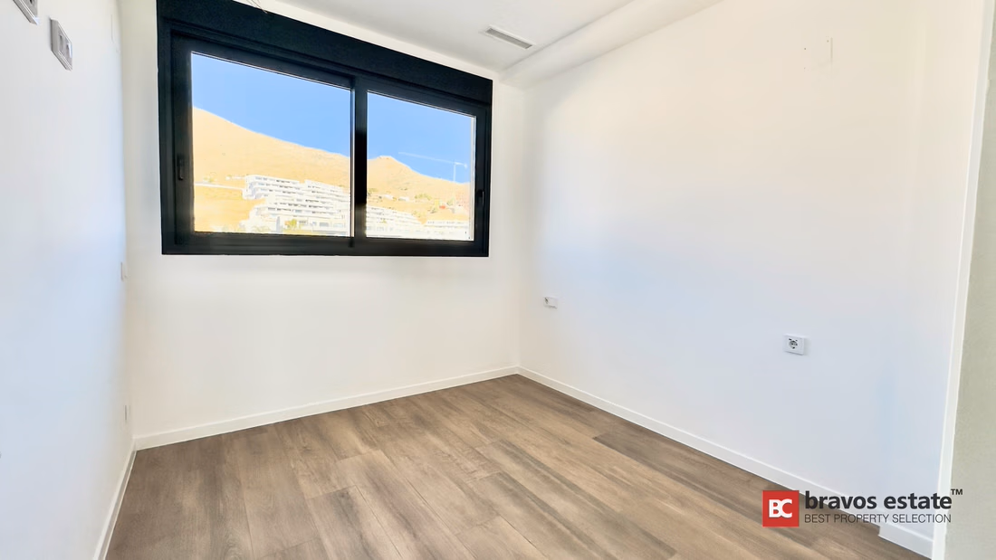 Spacious 3-Bedroom Apartment in Finestrat · 183 m² - 21