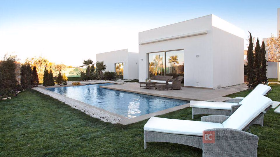 New Build 3-Bedroom Villa in Las Colinas · 140 m² - 1