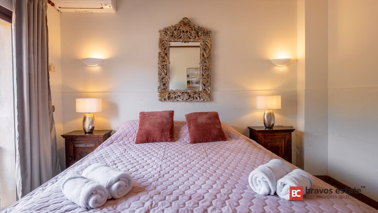 Villa De Lujo de 12 Dormitorios en Finestrat - 30