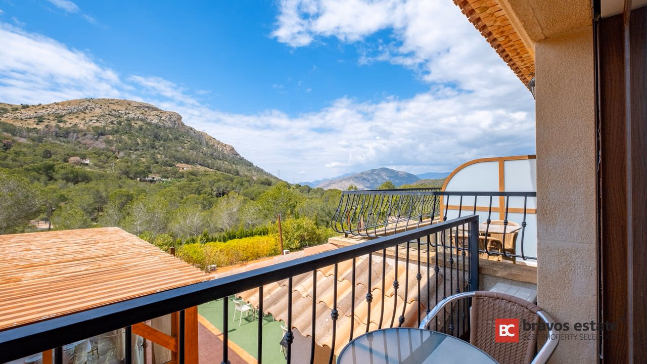 Villa De Lujo de 12 Dormitorios en Finestrat - 52