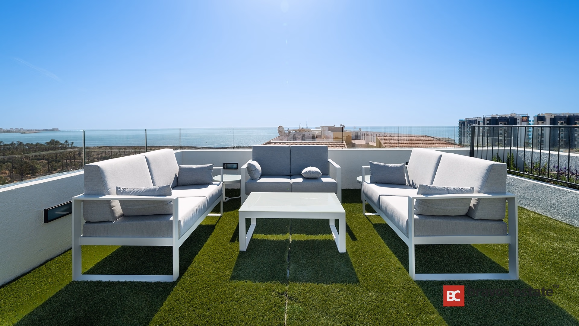 Apartamento Cerca del Mar de 3 Dormitorios en Punta Prima - 23