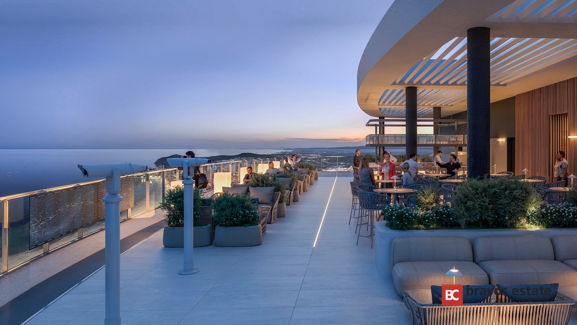 Render del sky terrace de TM Tower al atardecer con telescopio panorámico, pérgola de lamas y vistas nocturnas a Playa de Poniente