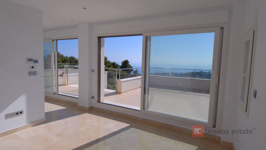 Luxury 4-Bedroom Villa in Moraira · 560 m² - 4