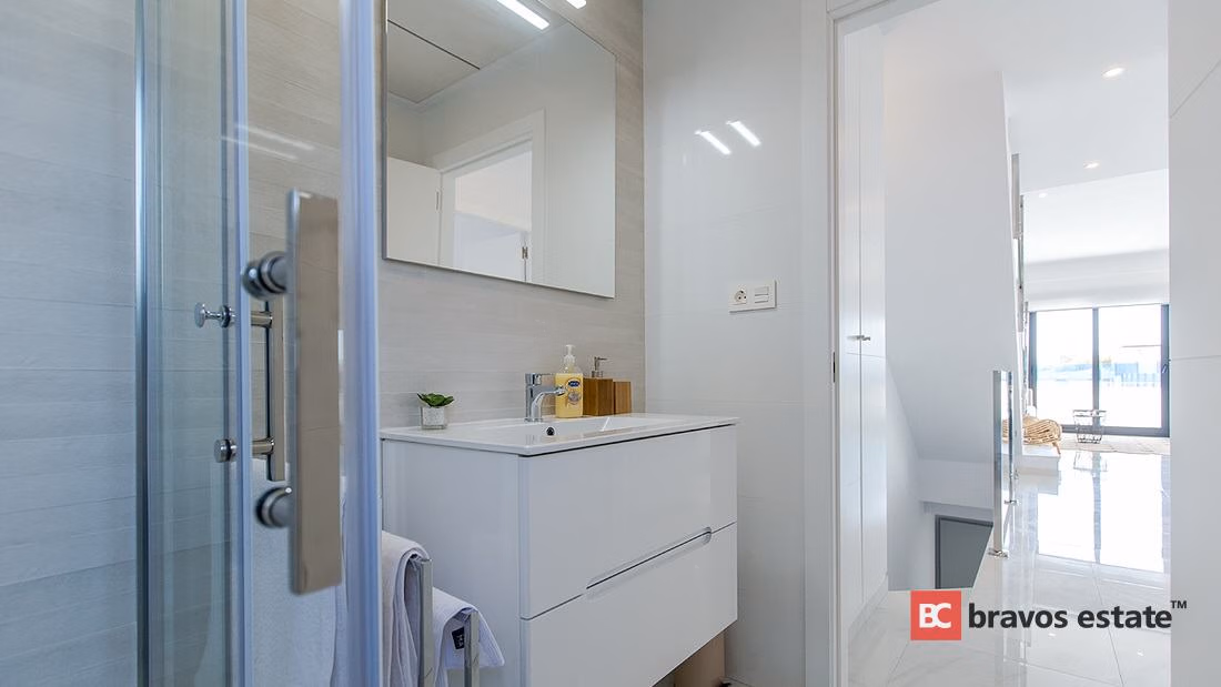 New Build 3-Bedroom Villa in Torrevieja - 19