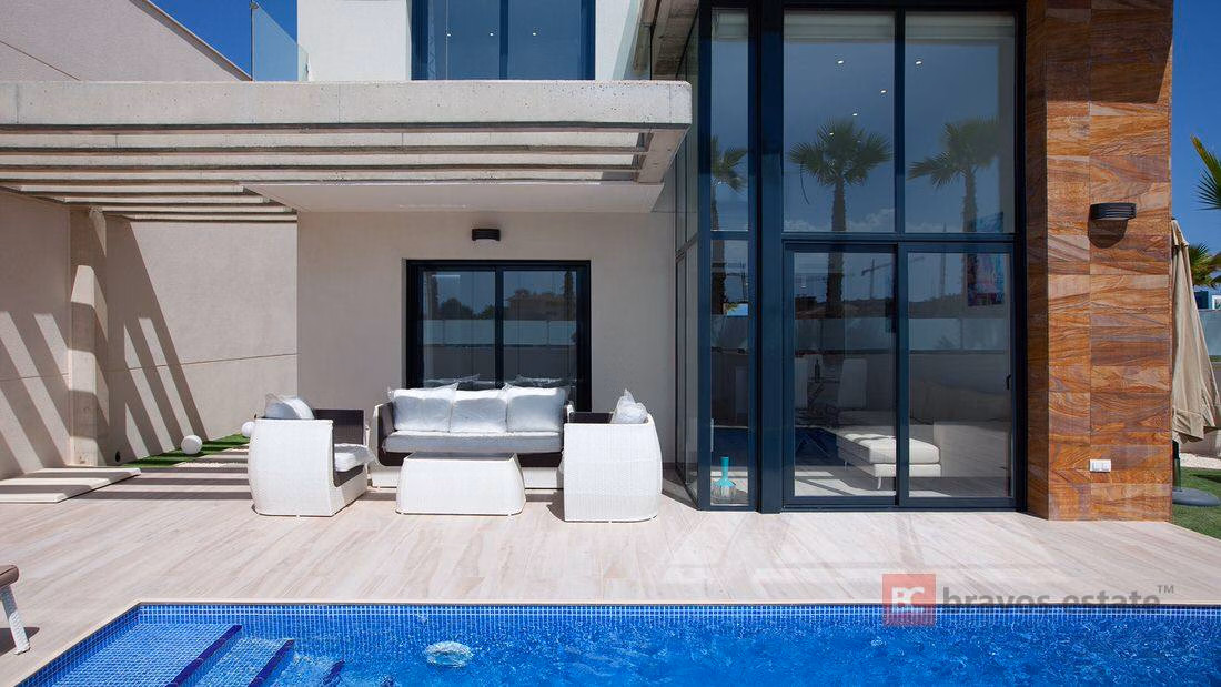 New Build 3-Bedroom Villa in Campoamor - 18