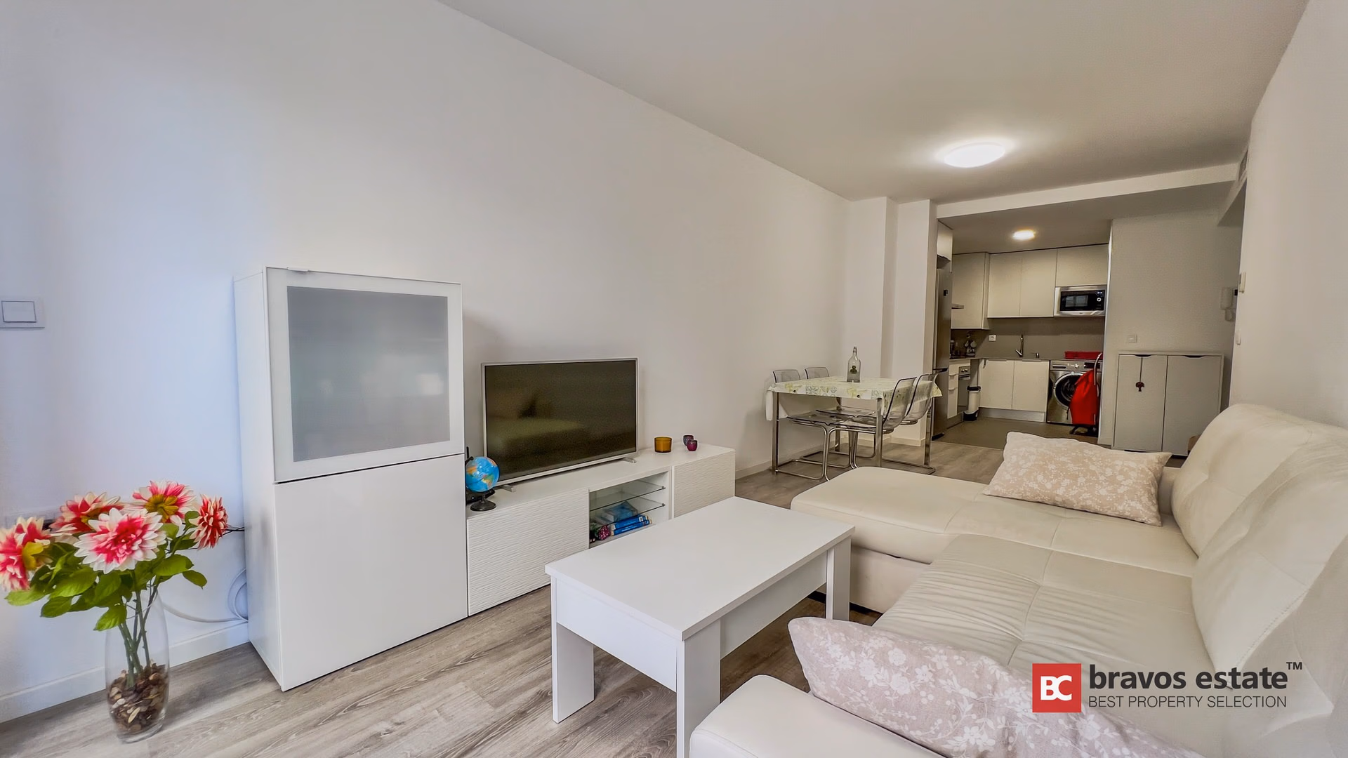 Beachside 1-Bedroom Apartment in El Campello · 59 m² - 4