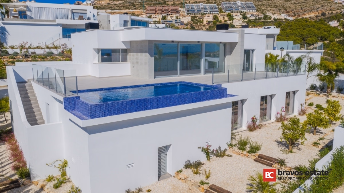 Просторная вилла, 4 спальни в Кумбре-дель-Соль · 365 m² - 1