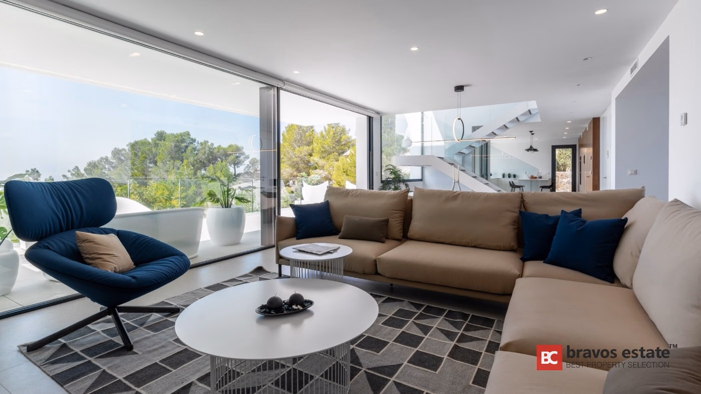 Luxury 4-Bedroom Villa in Altea - 9