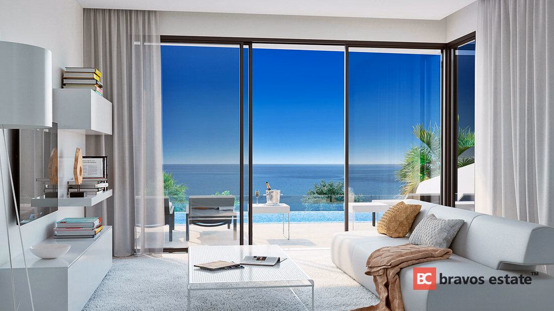 Beachside 3-Bedroom Apartment in Guardamar del Segura - 3