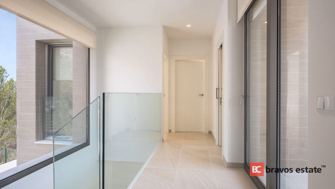 New Build 4-Bedroom Villa in Finestrat · 215 m² - 9