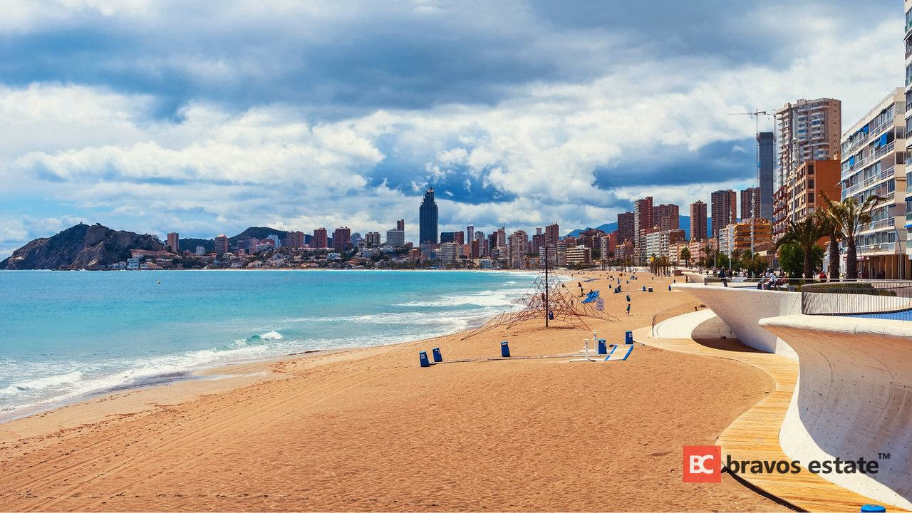 Apartamento Cerca del Mar de 3 Dormitorios en Benidorm · Ref 1619 - 13