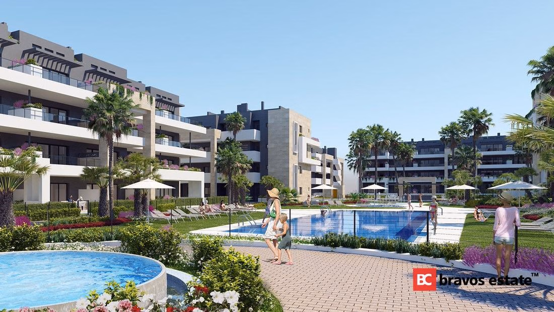 Beachside 3-Bedroom Apartment in La Zenia - 11