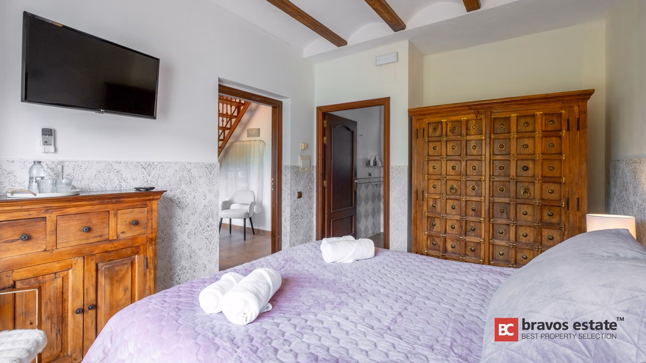 Villa De Lujo de 12 Dormitorios en Finestrat - 26
