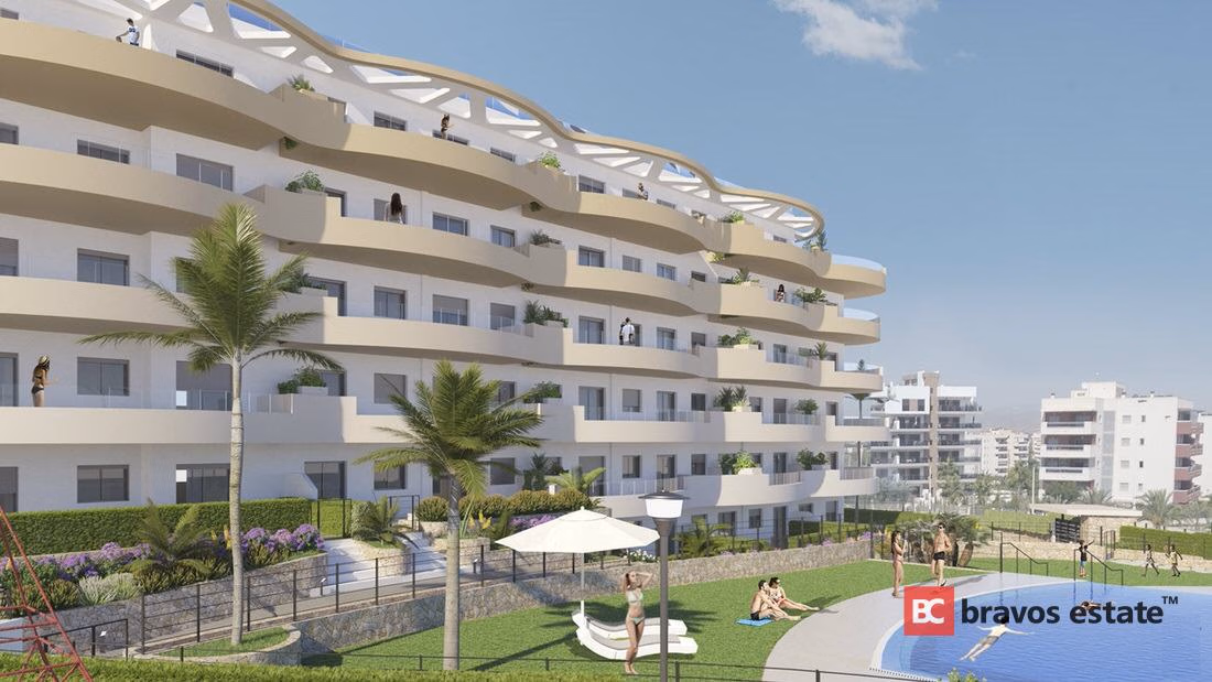 Apartamento Cerca del Mar de 2 Dormitorios en Elche - 10
