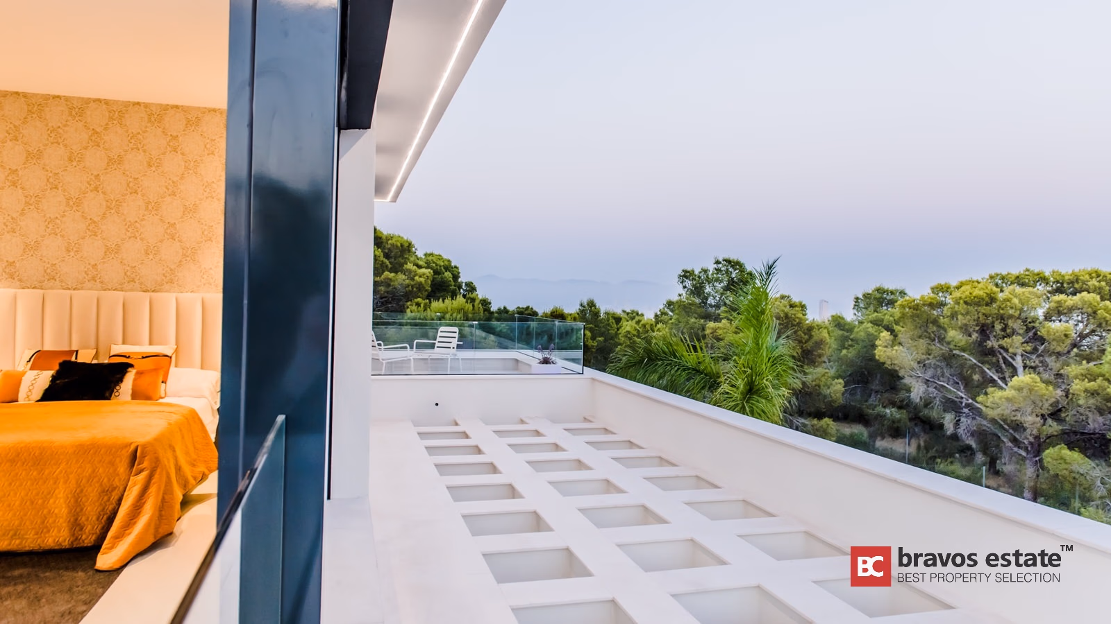 Villa Espaciosa de 3 Dormitorios en Finestrat · 328 m² - 11