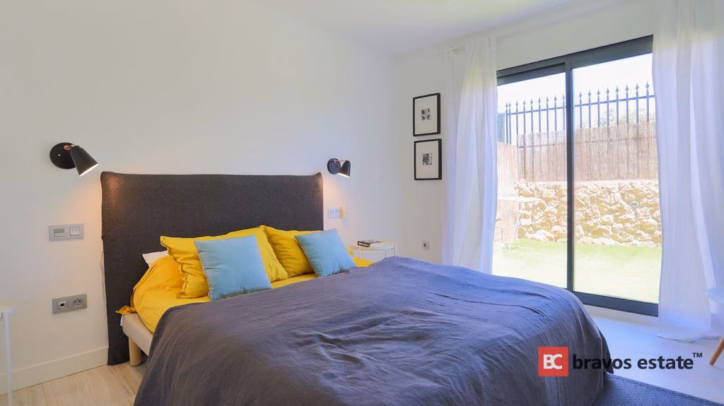 Seafront 3-Bedroom Bungalow in El Campello - 20