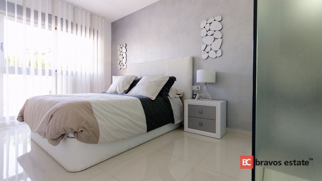 New Build 2-Bedroom Bungalow in Torrevieja · 70 m² - 12