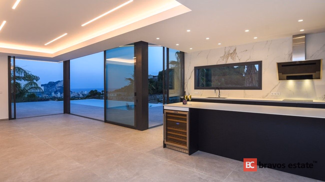Luxury 5-Bedroom Villa in Benissa - 7