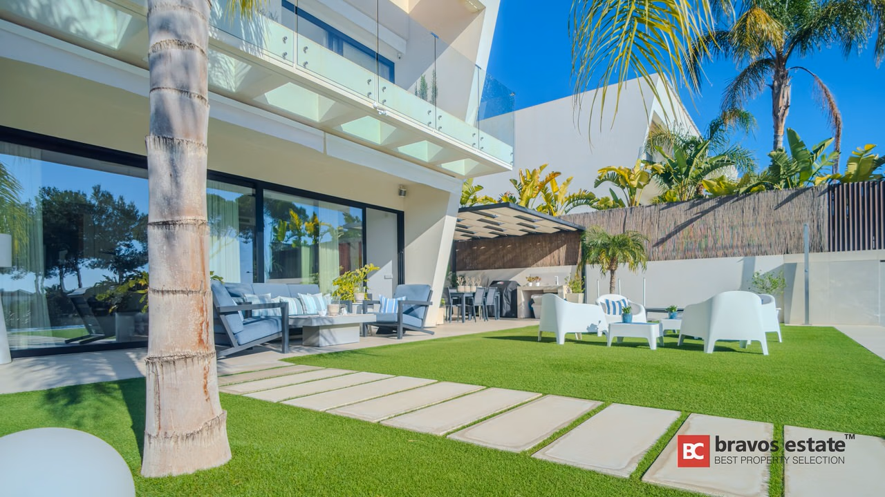 Spacious 3-Bedroom Villa in Finestrat - 6