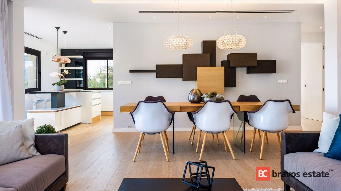 Spacious 5-Bedroom Villa in Ciudad Quesada · 371 m² - 2
