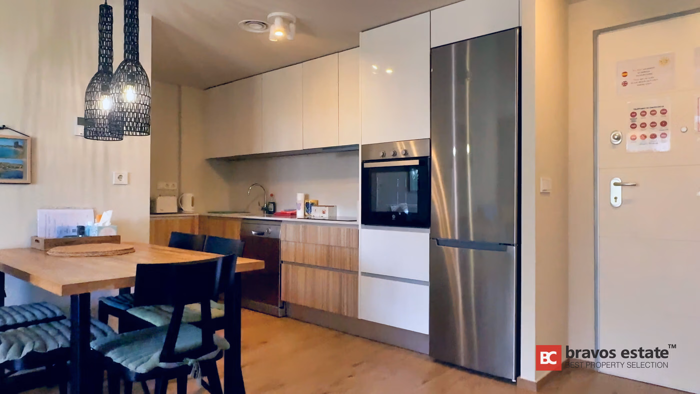 Seafront 2-Bedroom Apartment in El Campello · 79 m² - 9
