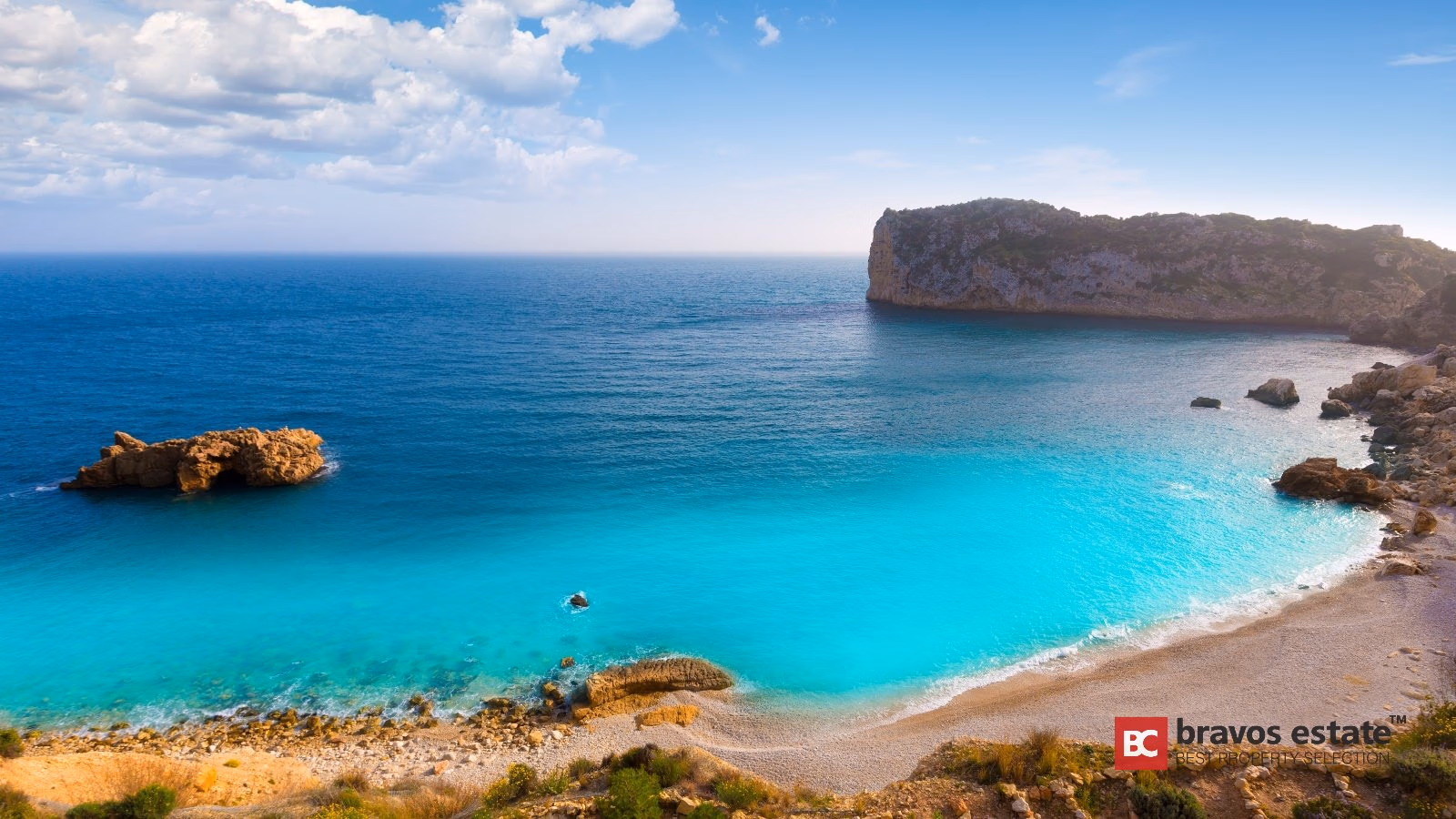 Beachside 3-Bedroom Apartment in Javea - 18