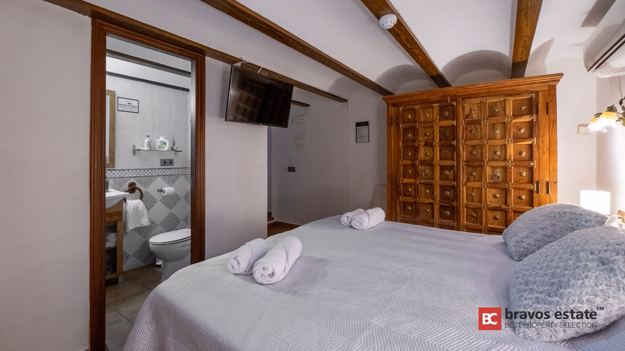 Villa De Lujo de 12 Dormitorios en Finestrat - 44
