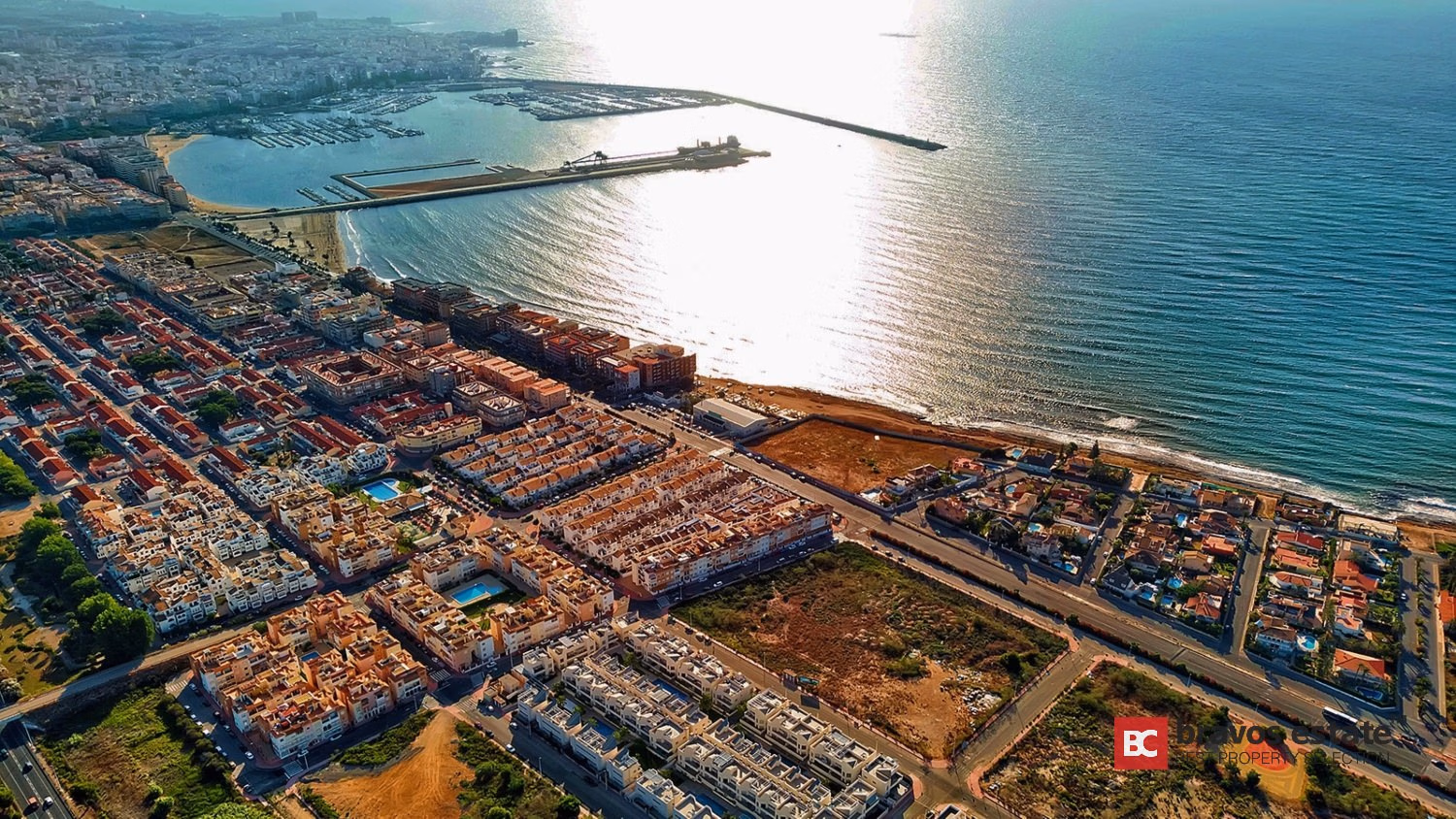 2-Bed Bungalow near the Beach, Torrevieja - 12