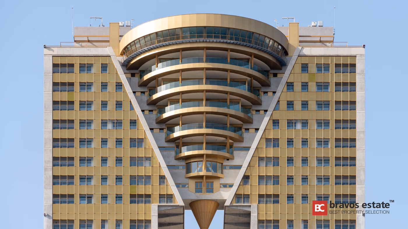 Beachside 2-Bedroom Apartment in Benidorm - 7